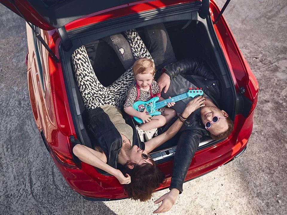 Audi Rs 4 Avant 3 (1)