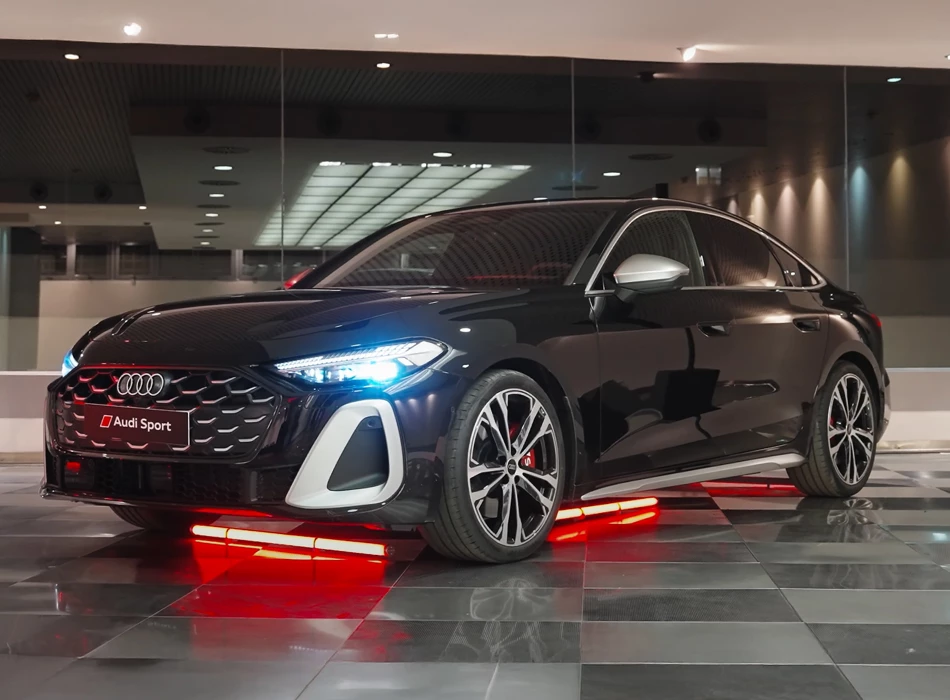 Banner Web Audi S5 4