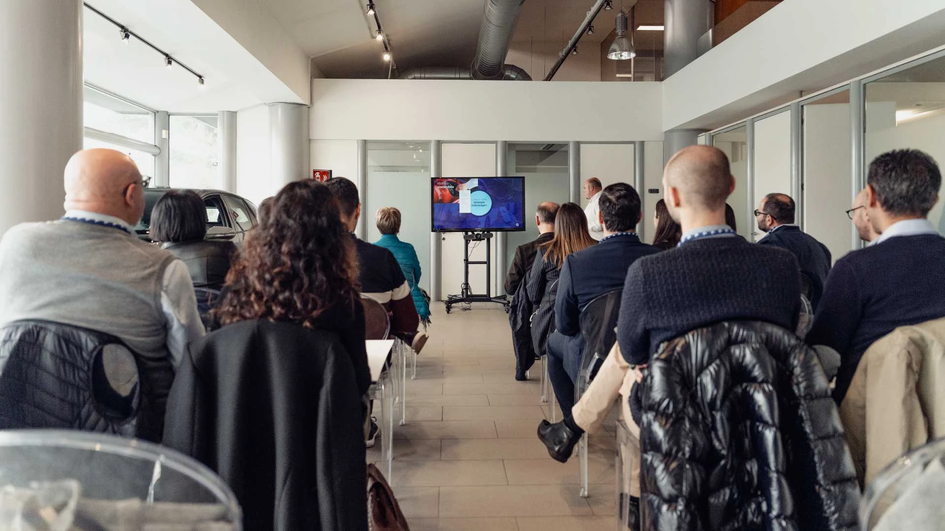 Business Driving Experience 1 20